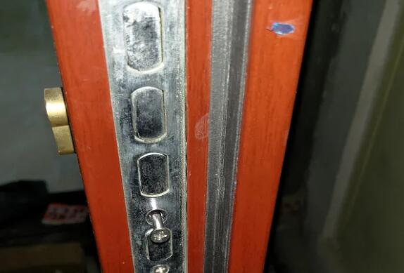 防盗门常见的故障维修方法是什么？